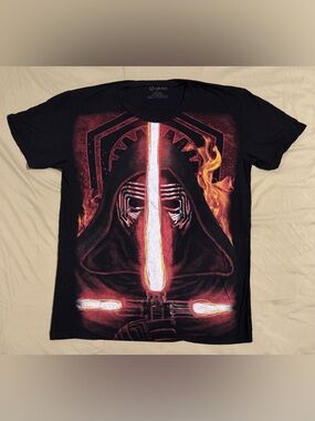 Star Wars Kylo Ren T-Shirt Unisex Medium First Order Sequel Trilogy(20 inch PtP)